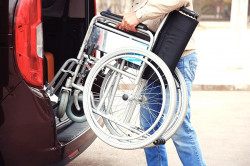 Transport malade assis à Beaune-la-Rolande